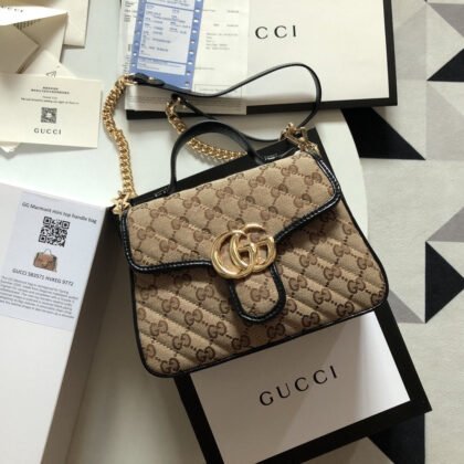Minibolso de mano GG Marmont GUCCI