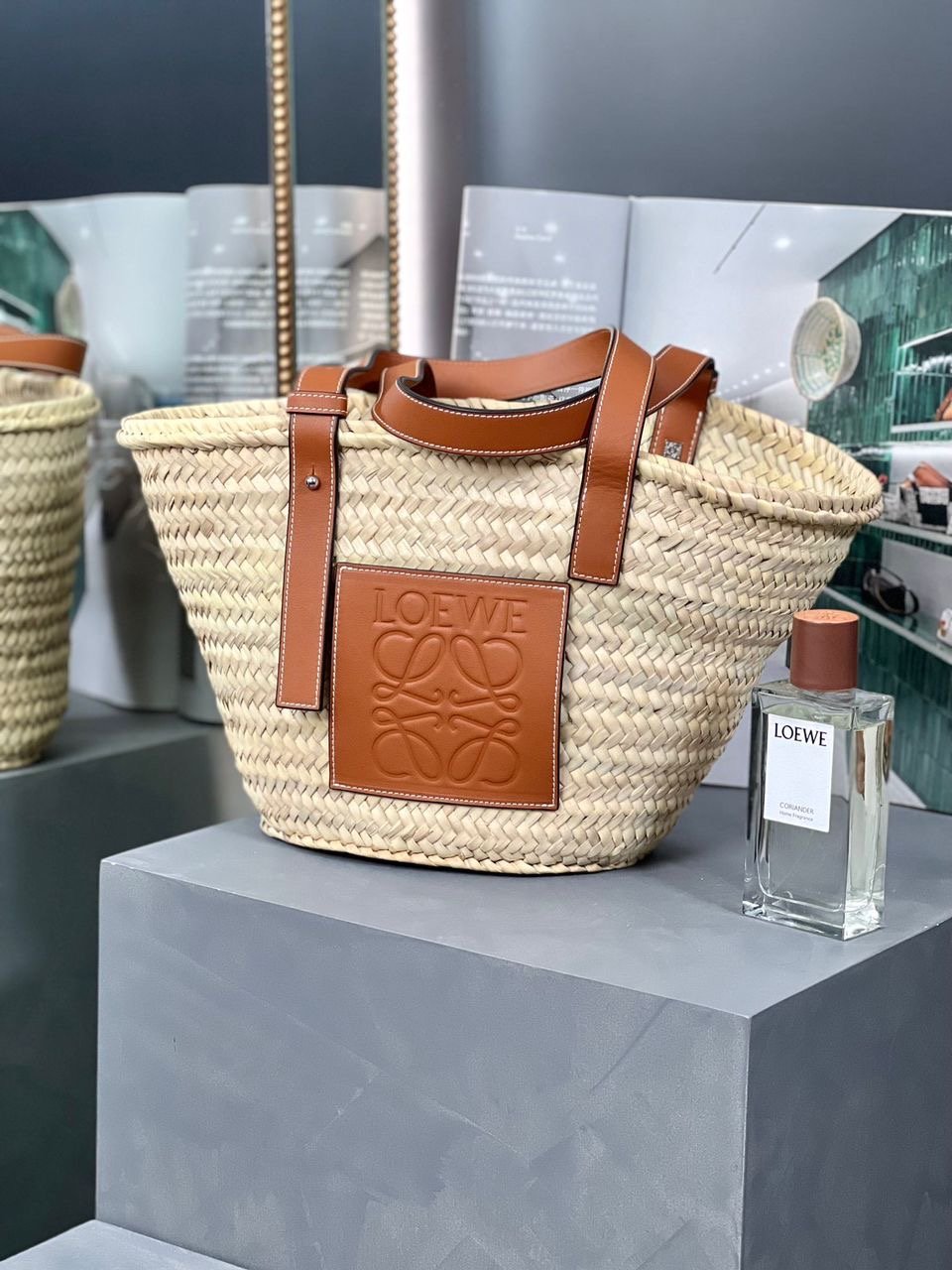 Bolso capazo LOEWE