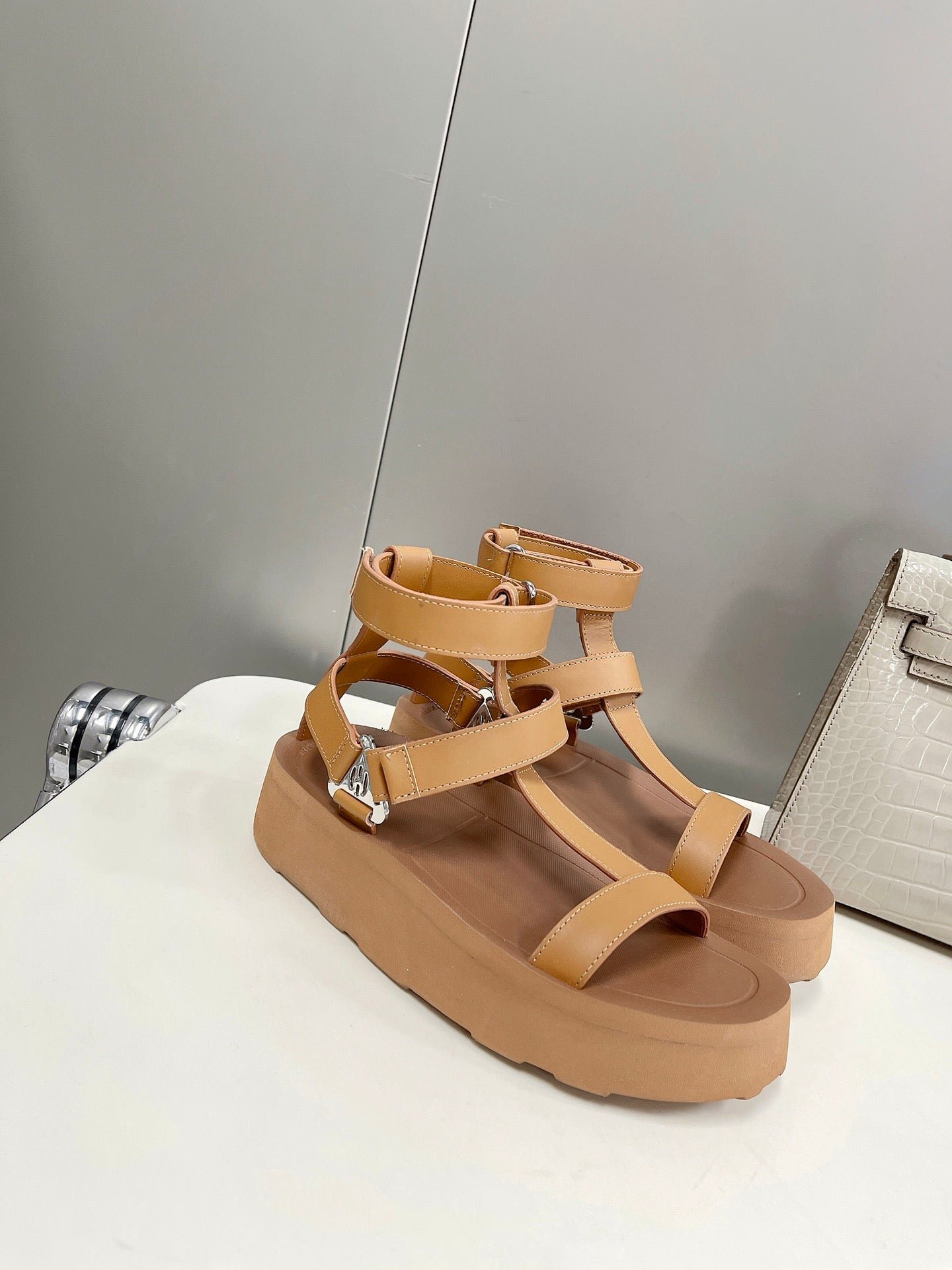 Sandalias Enid HERMES