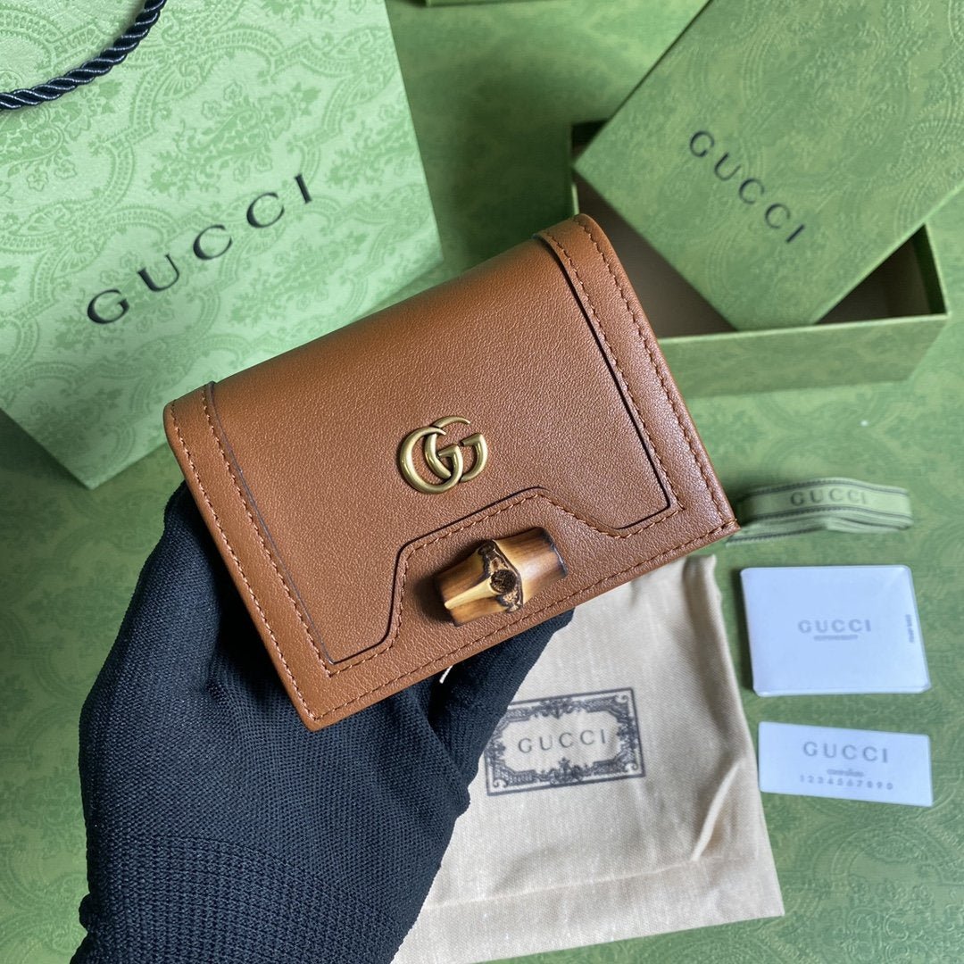 Monedero con detalle de bambú GUCCI