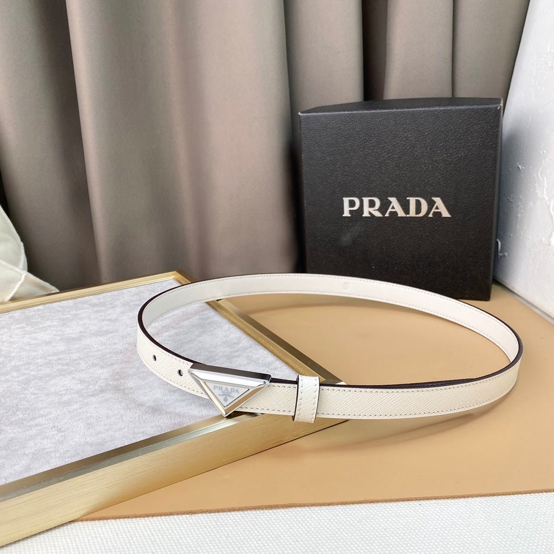 Cinturón de piel saffiano PRADA