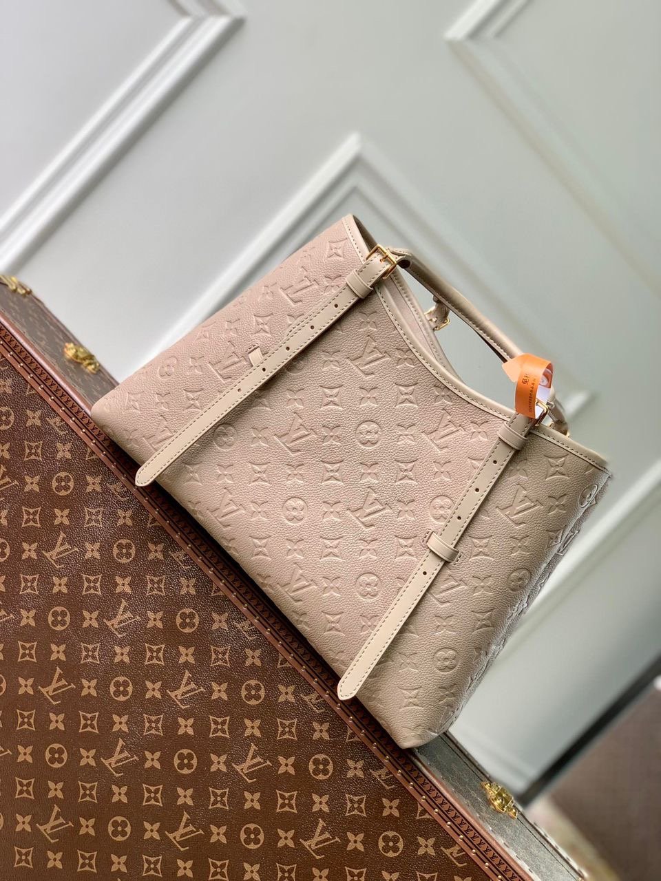 Bolso Babylone Tote MM Louis Vuitton