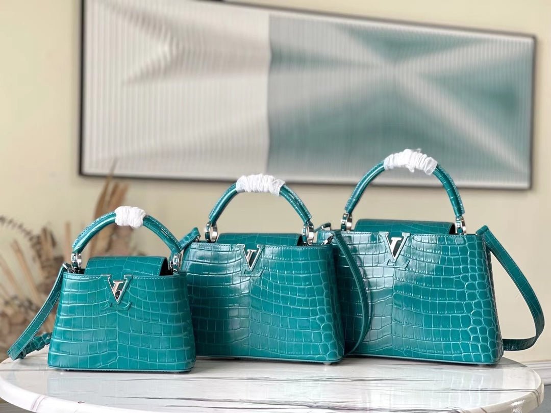 BOLSO CAPUCINES Louis Vuitton