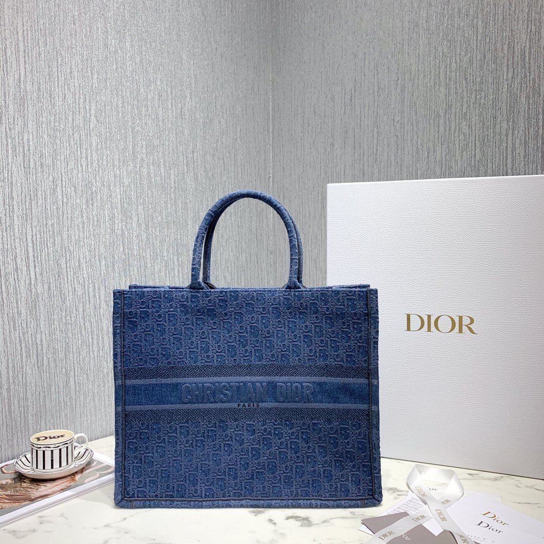 BOOK TOTE DIOR