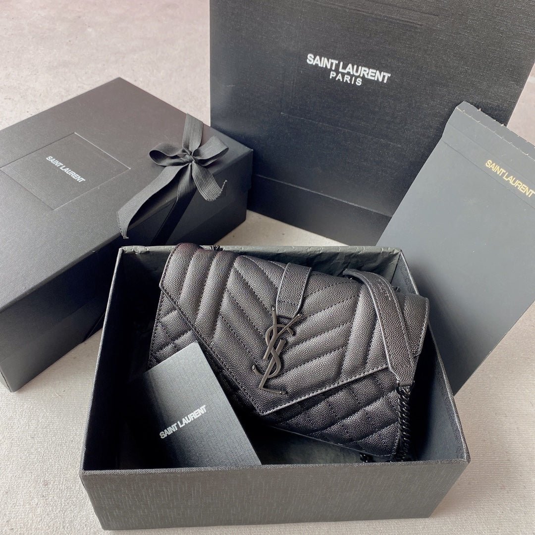 BOLSO ENVELOPE PEQUEÑO YSL