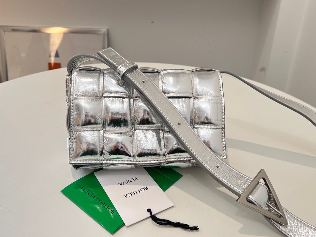 Bolso cassette acolchado BOTTEGA VENETA