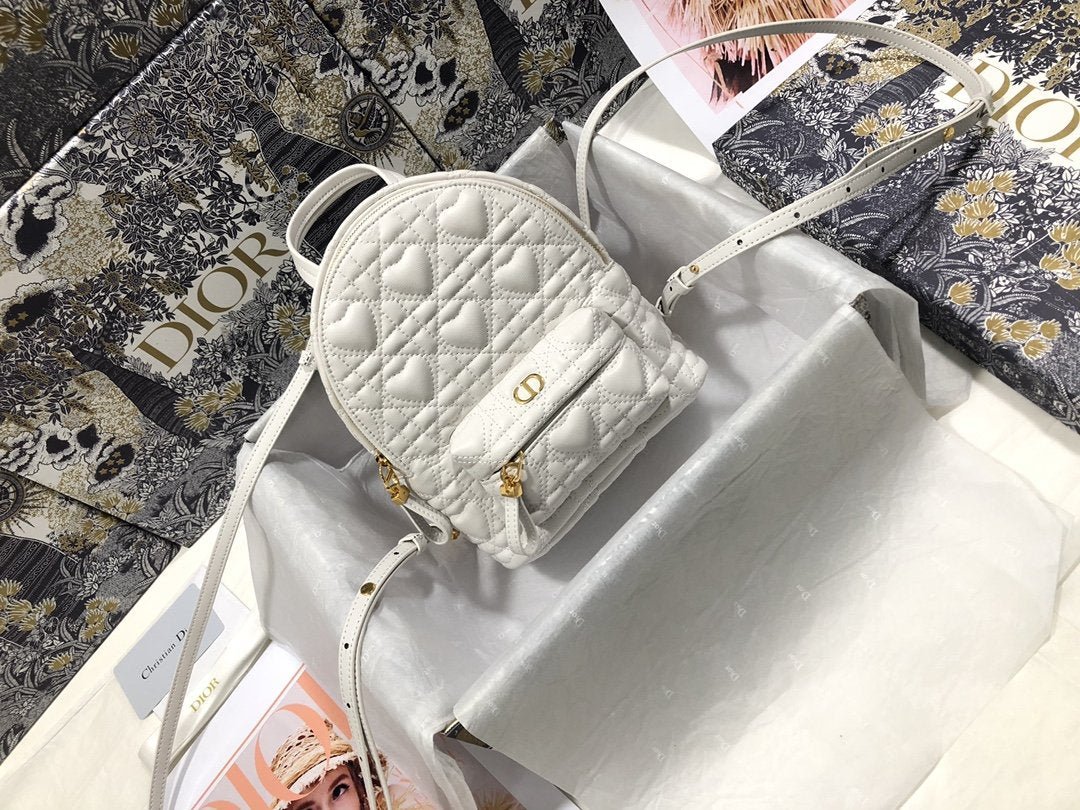MOCHILA MINI DIORAMOUR DIOR