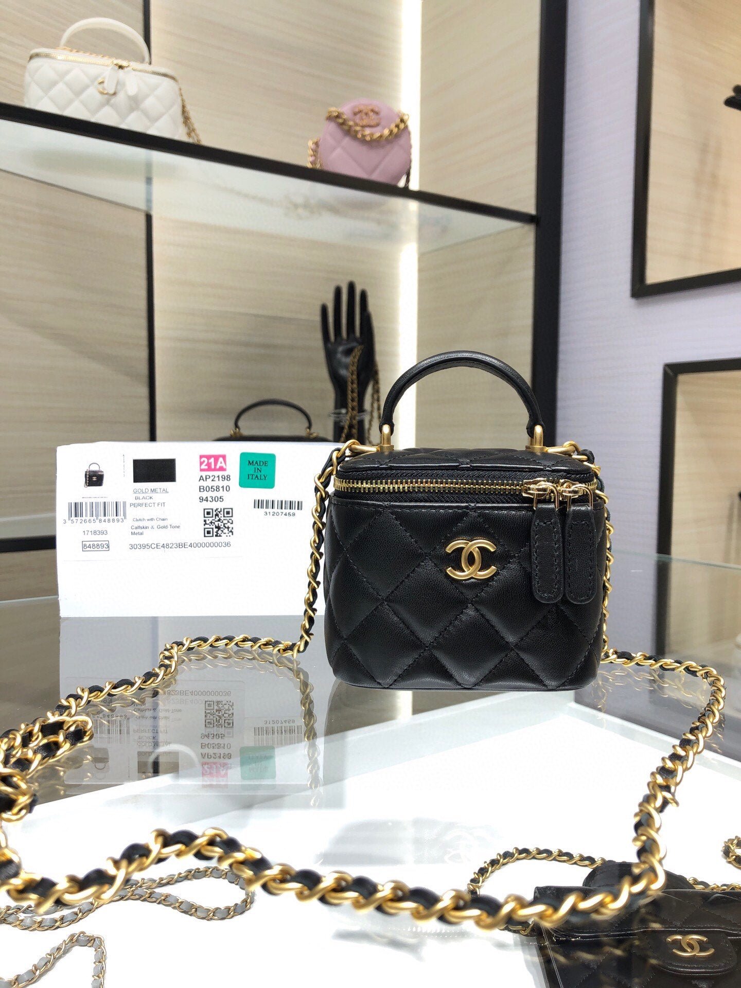 VANITY CASE PEQUEÑO CON CADENA CHANEL