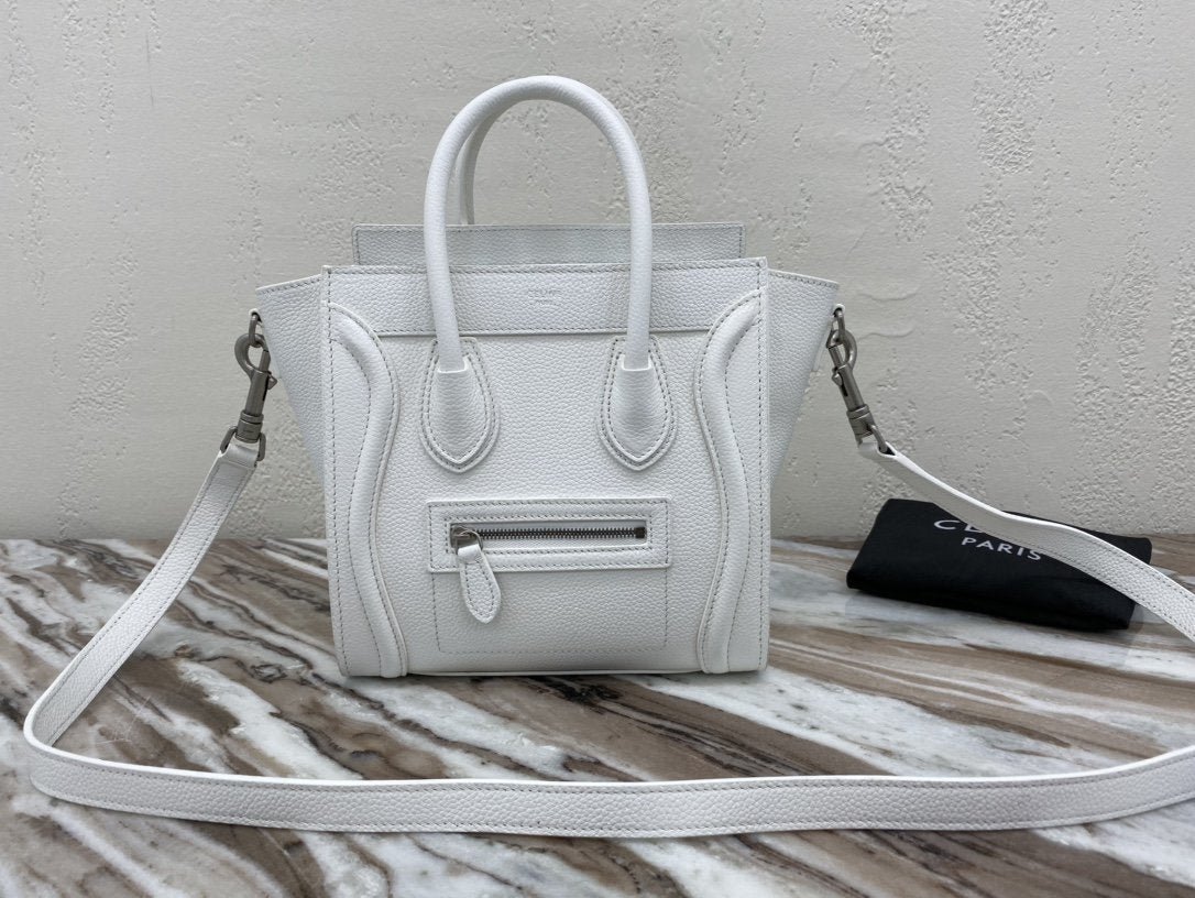BOLSO LUGGAGE NANO DE PIEL CELINE
