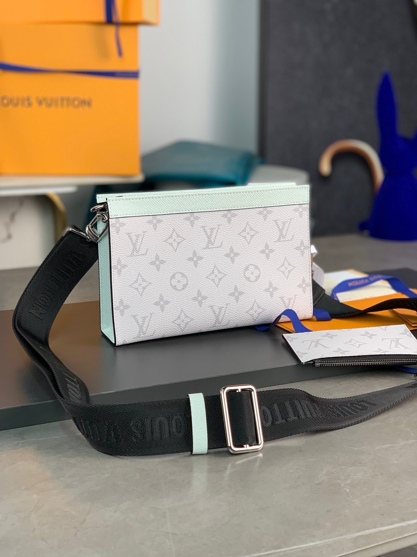 Cartera Gaston con bandolera LOUIS VUITTON