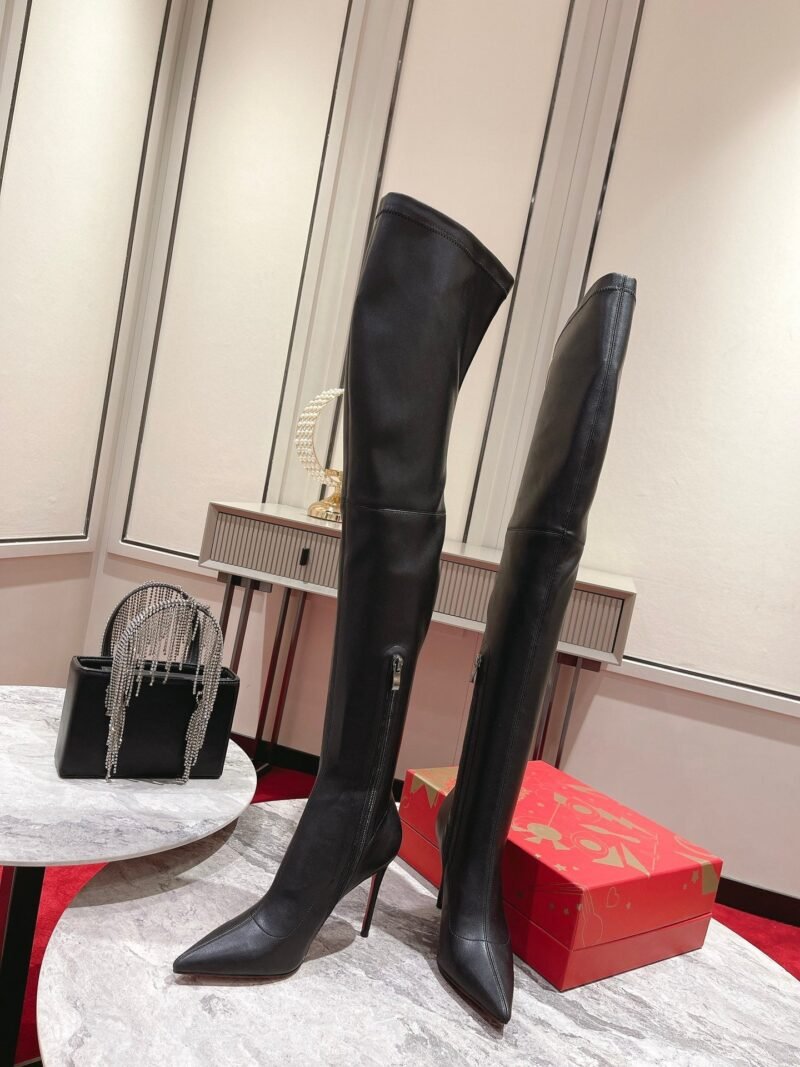 Kate Tall Botta CHRISTIAN LOUBOUTIN