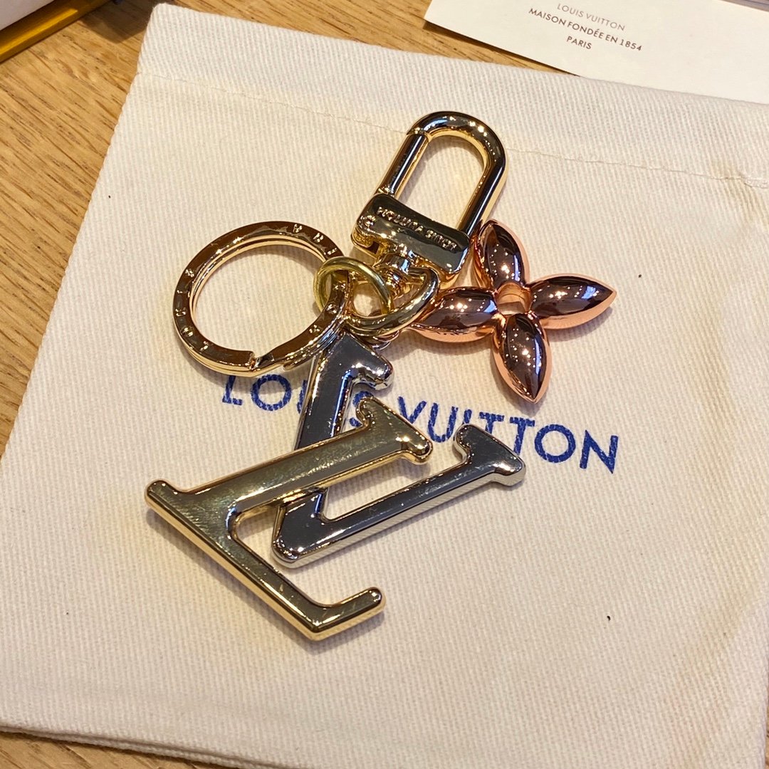 Llavero LV Facettes Louis Vuitton