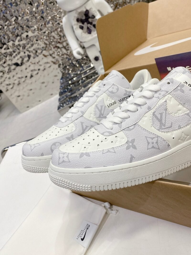 Louis Vuitton x Nike Air Force 1 by Virgil Abloh - Imagen 7