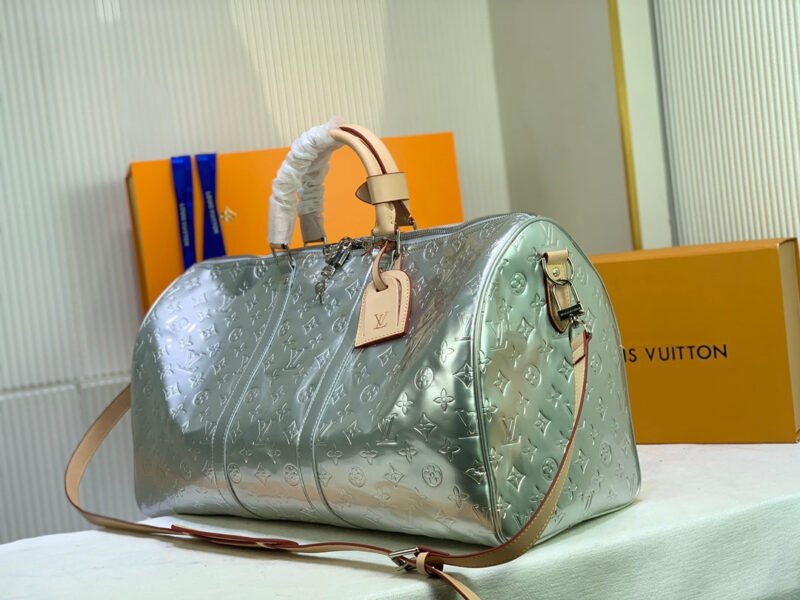 Bolso Keepall 50 con bandolera LOUIS VUITTON - Imagen 4