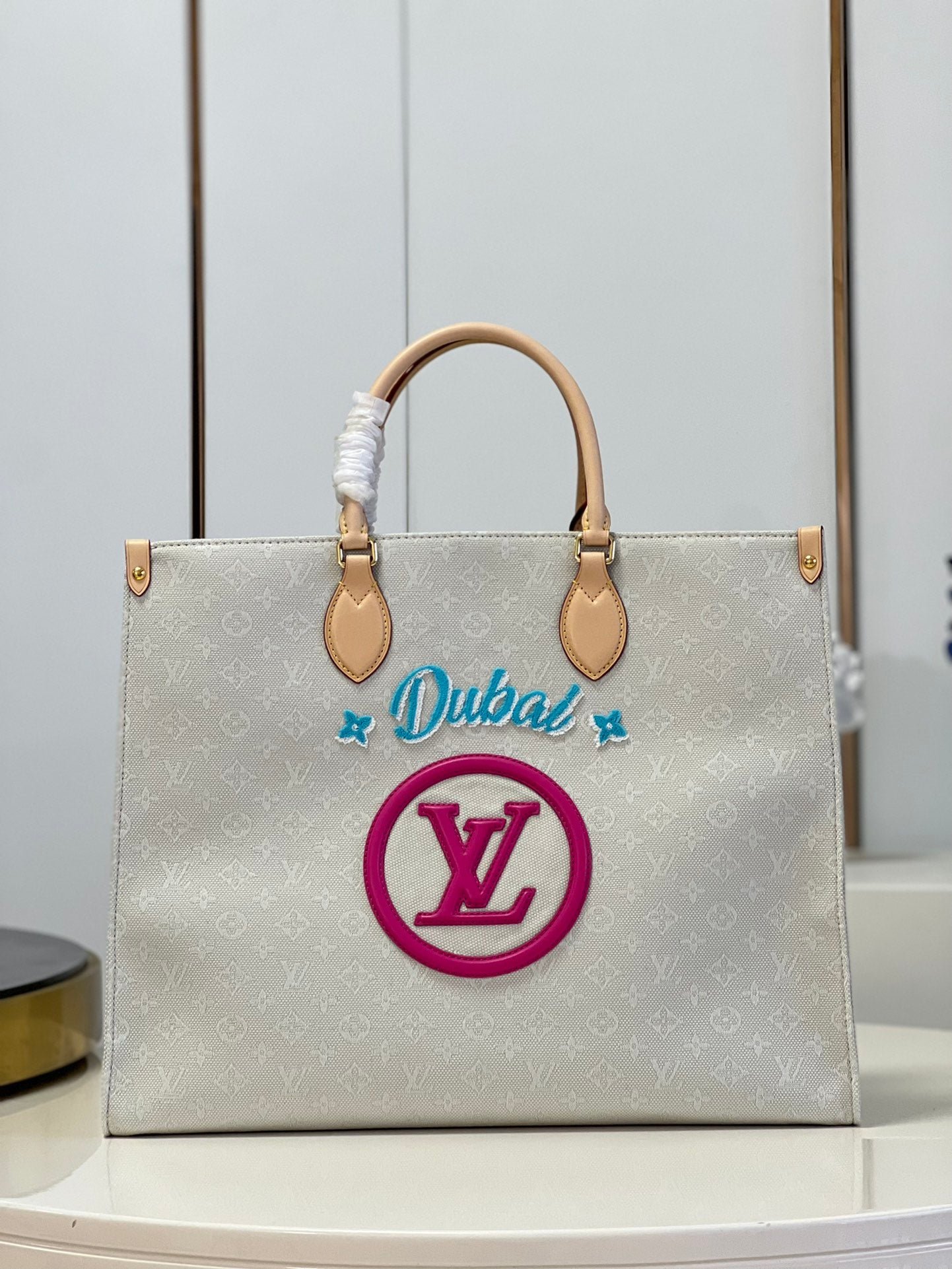 Bolso Dubai OnTheGo Louis Vuitton
