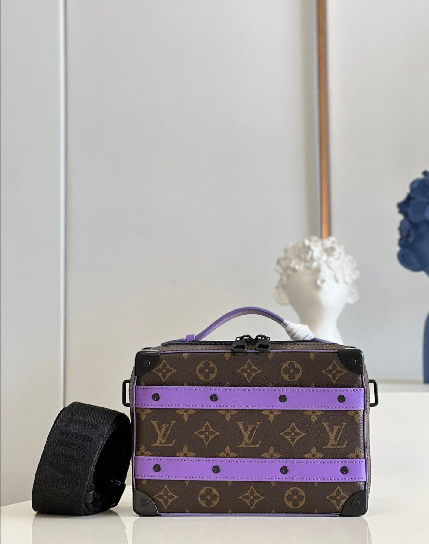 Bolso Handle Soft Trunk Louis Vuitton