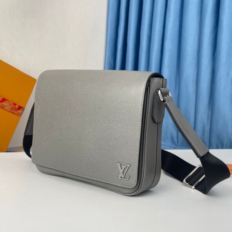 Bolso Messenger District PM Louis Vuitton - Imagen 2