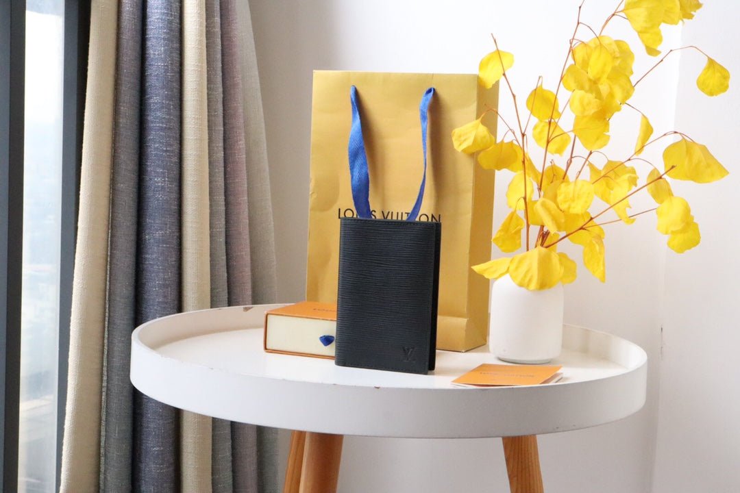 Funda de pasaporte LOUIS VUITTON