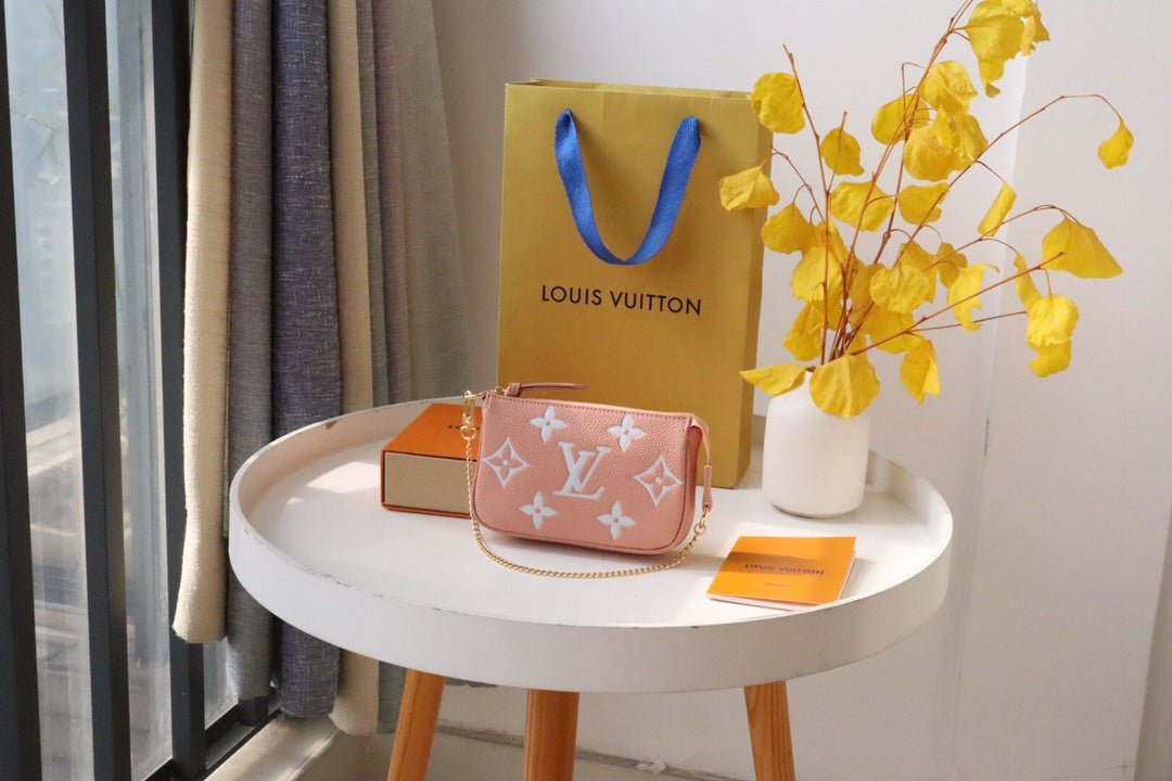 bolso Mini Pochette Accessoires LOUIS VUITTON