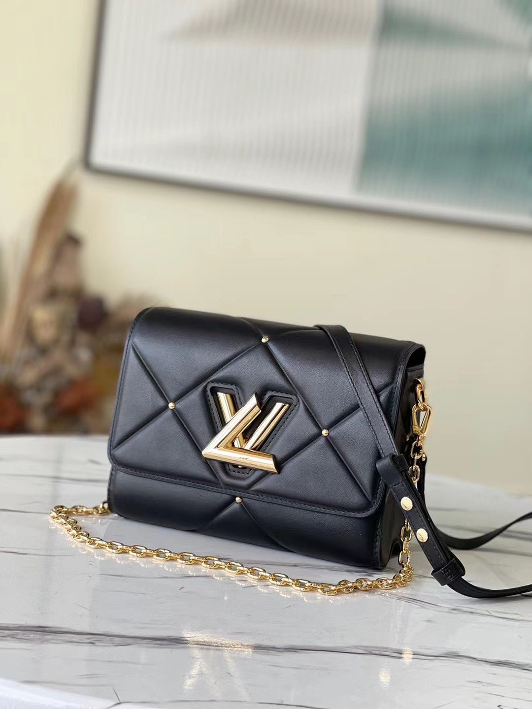 BOLSO TWIST MM Louis Vuitton