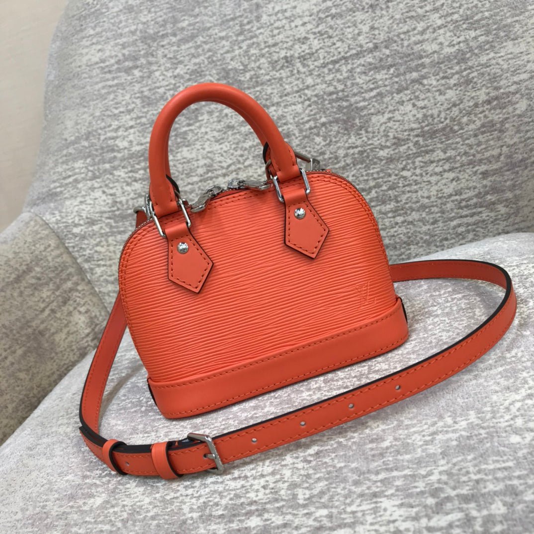 Bolso Nano Alma Louis Vuitton