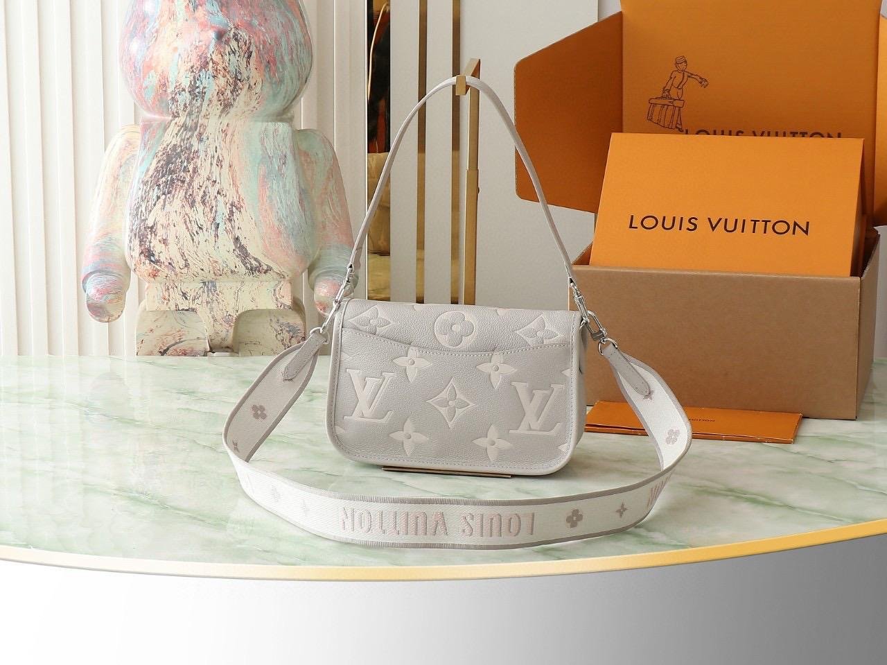 Bolso Diane Louis Vuitton - Imagen 3