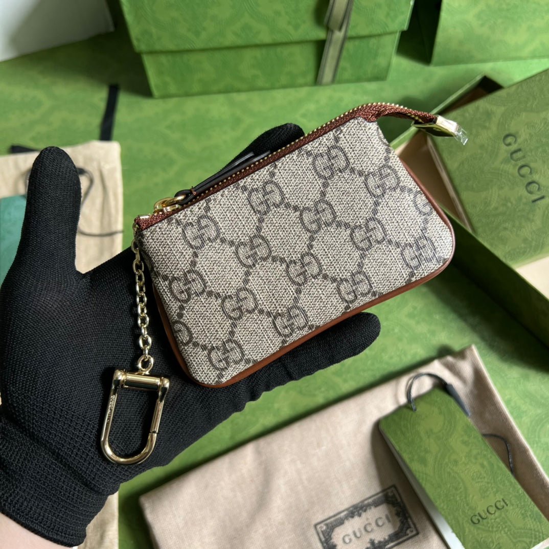 Funda para Llaves GG Supreme GUCCI