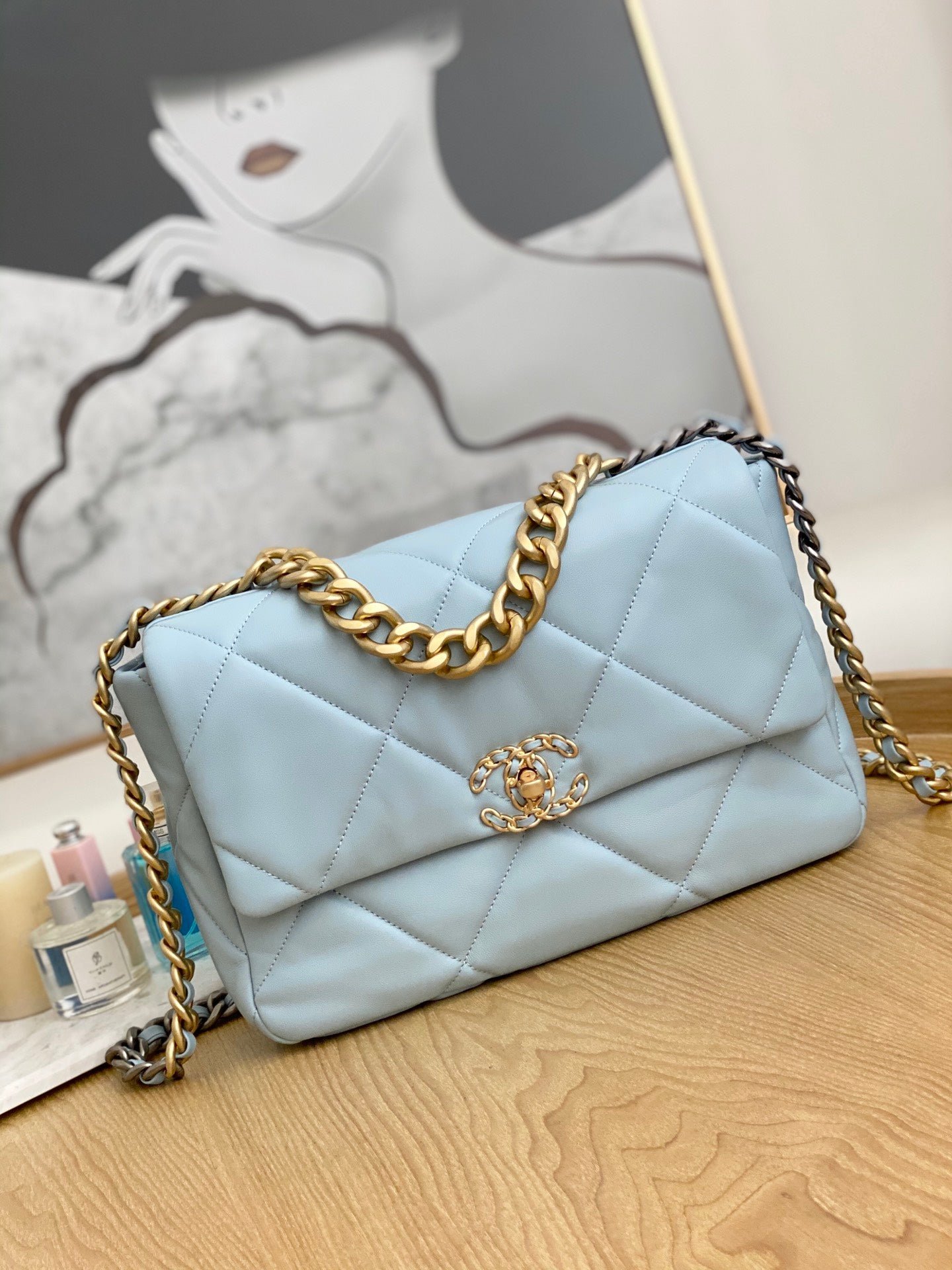 BOLSO GRANDE CHANEL 19