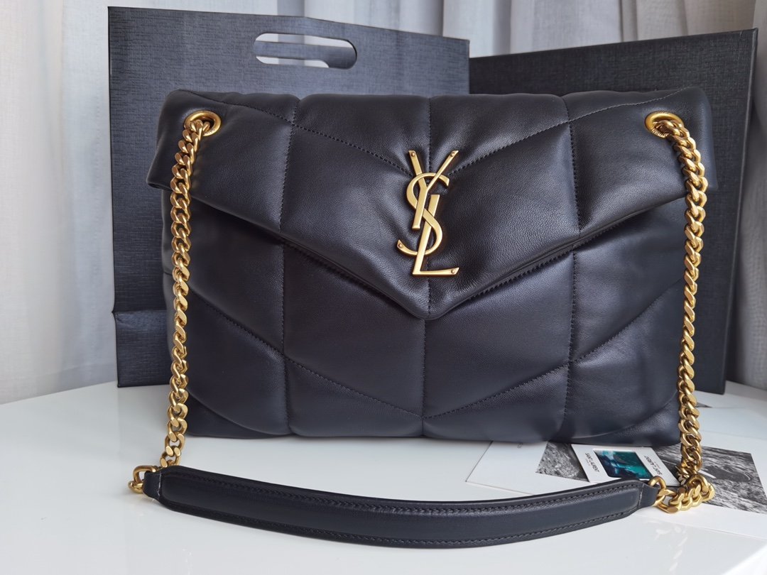 Bolso de hombro LARGE LouLou Puffer YSL
