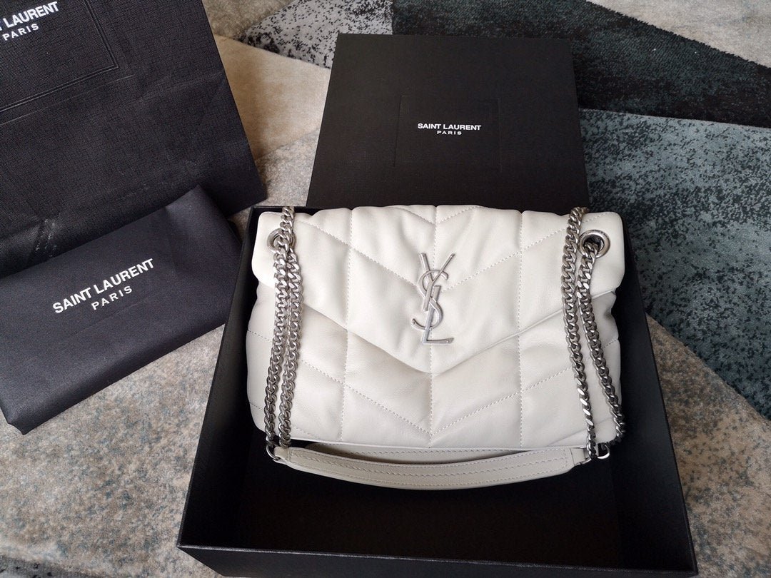 Bolso de hombro MEDIUM Loulou acolchado YSL