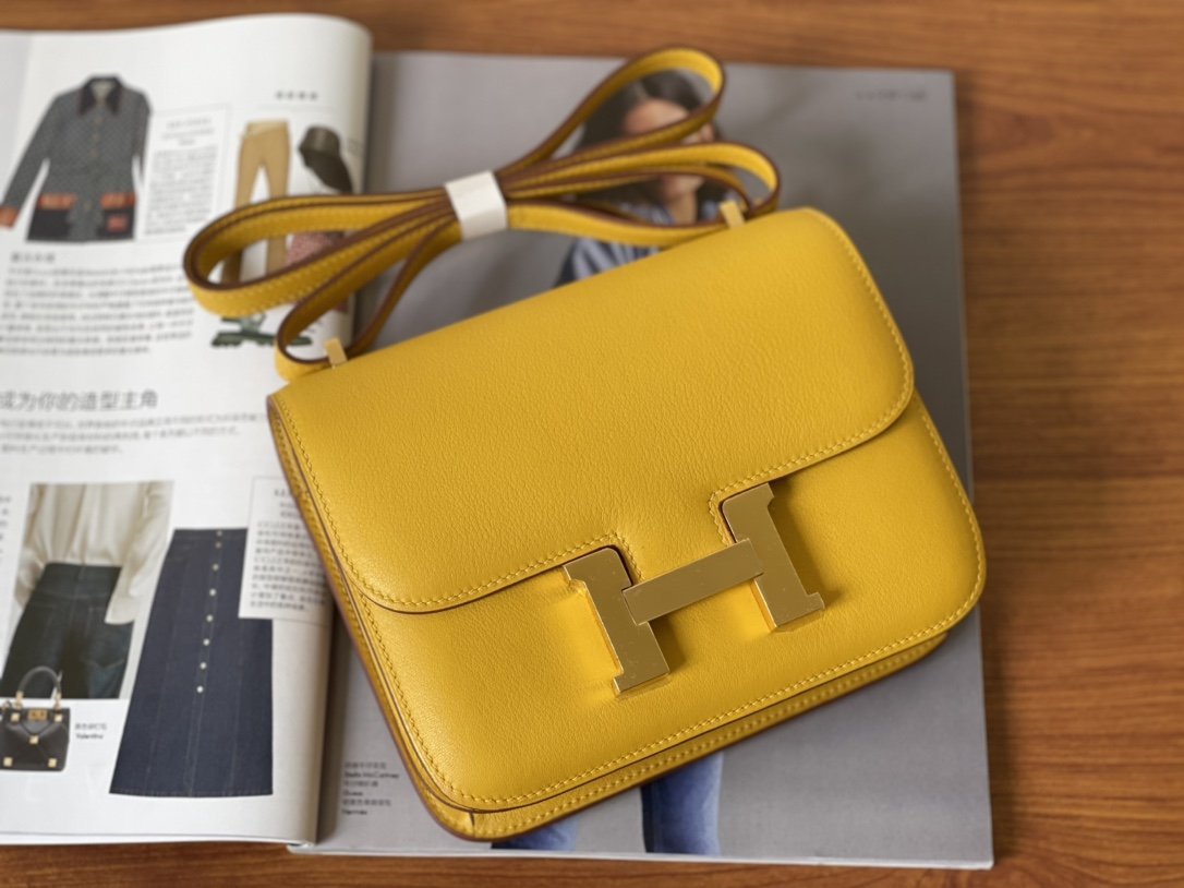 Bolso Constance mini HERMES