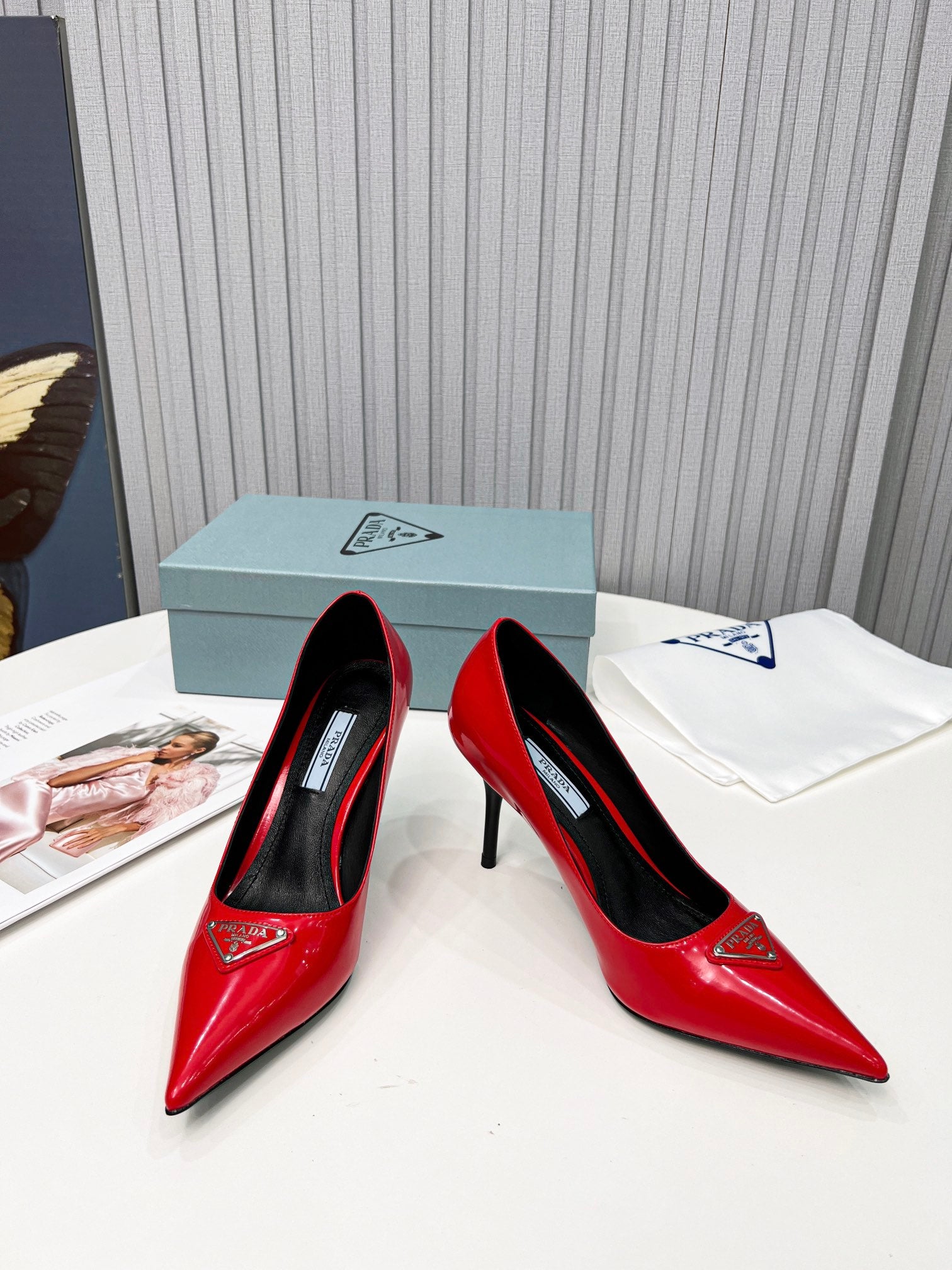Zapatos de tacón de piel cepillada PRADA