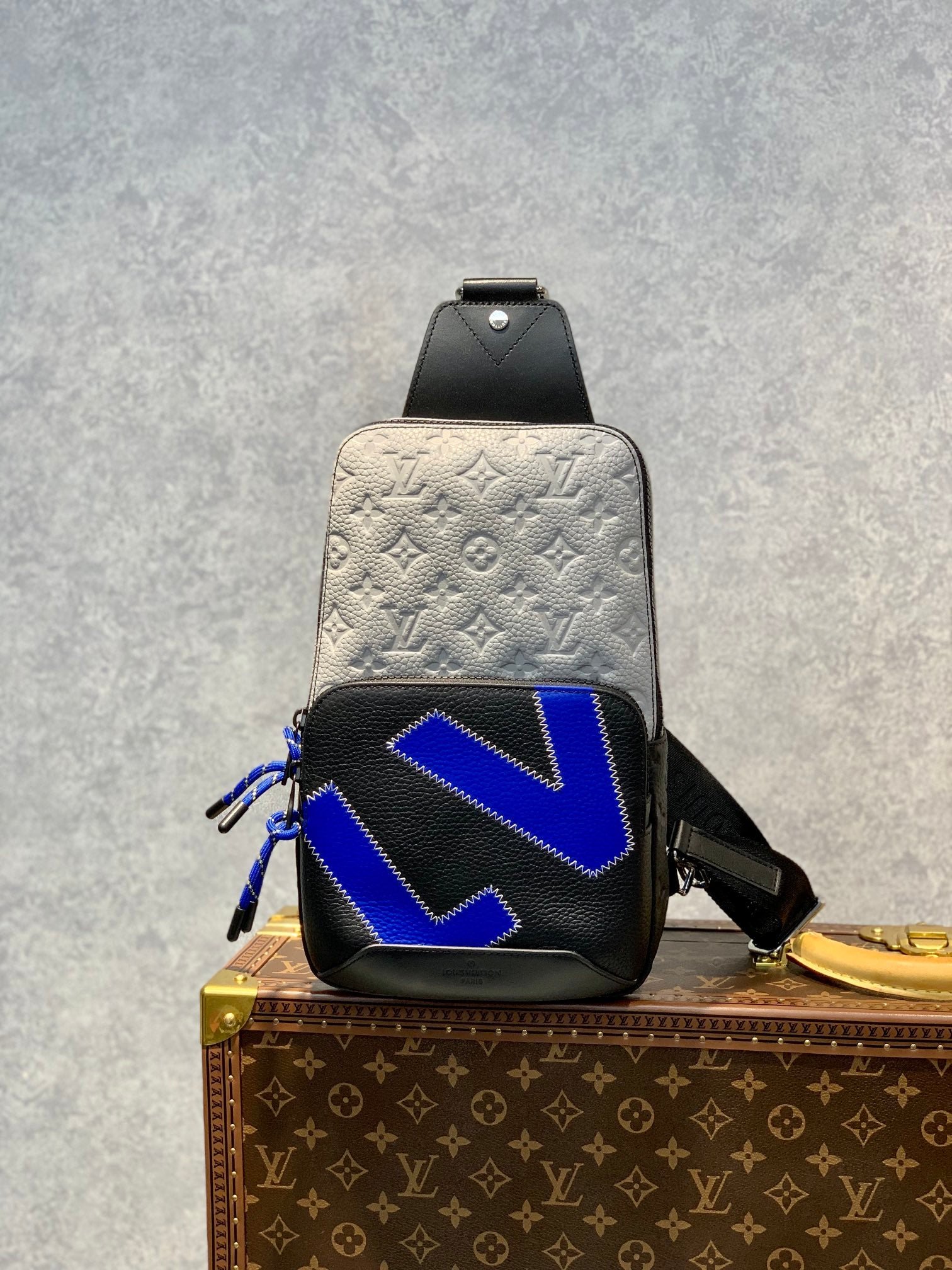 Mochila bandolera Avenue Louis Vuitton