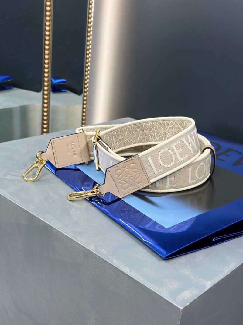 Bandolera Anagram LOEWE - Image 3
