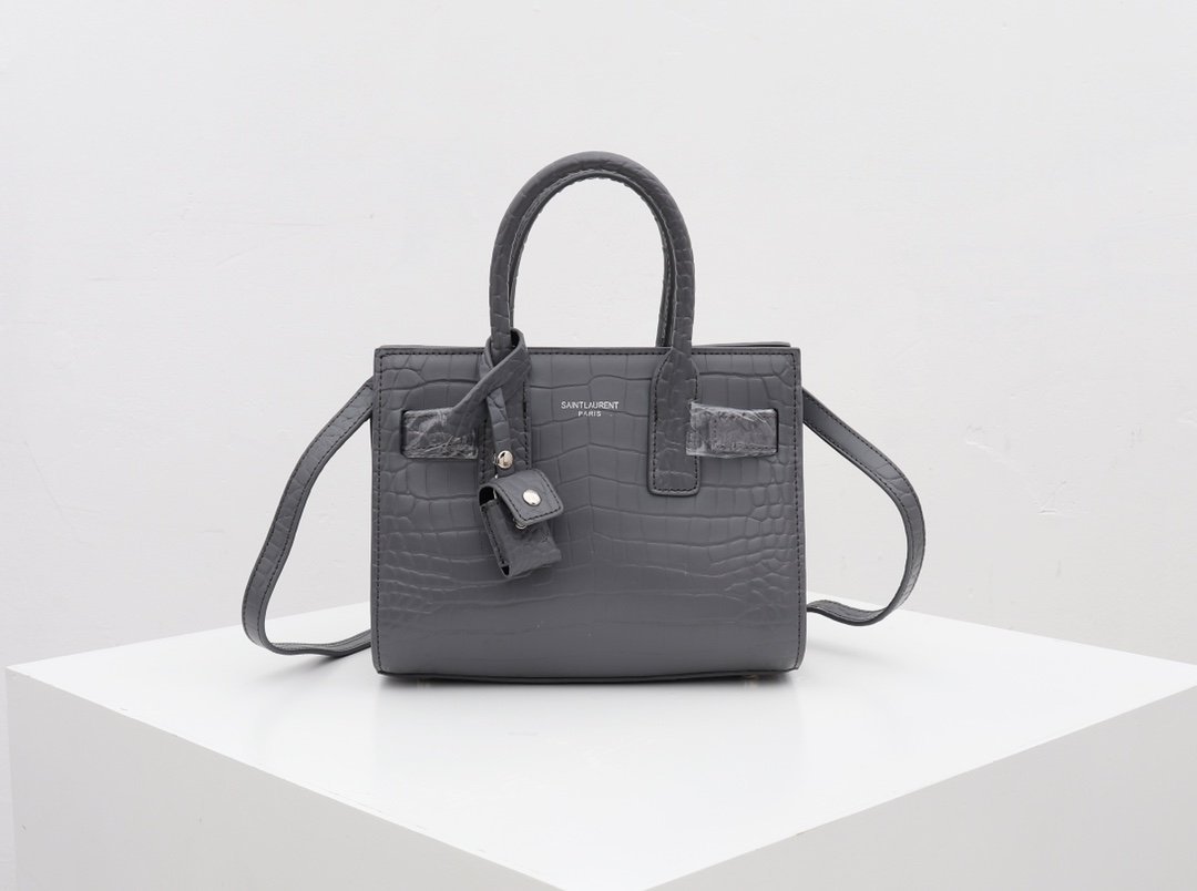 Bolso Sac De Jour de Oxblood YSL