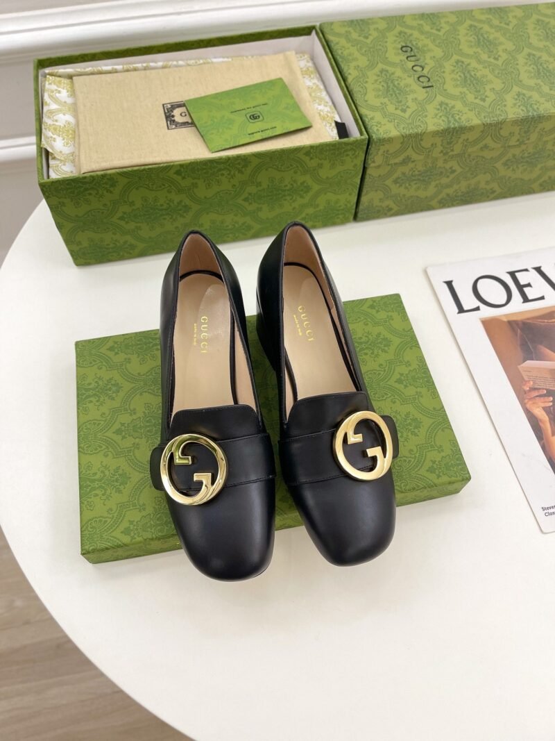 Zapato de salón Gucci Blondie de tacón medio - Imagen 5