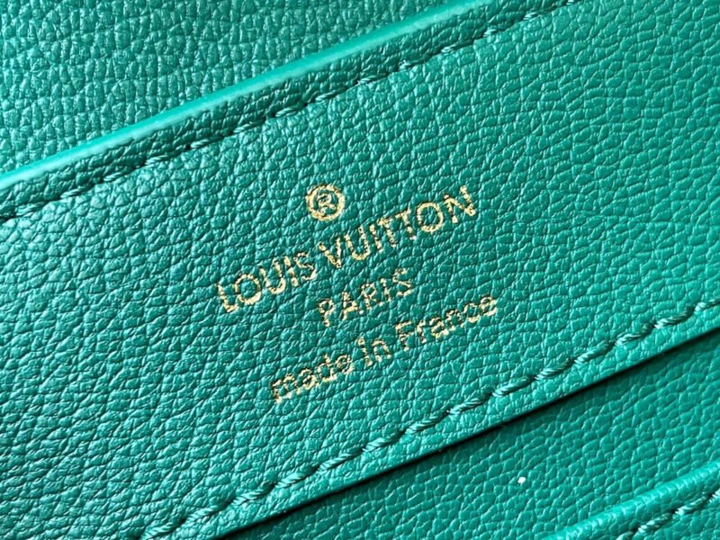 Bolso Capucines Mini Louis Vuitton - Imagen 3