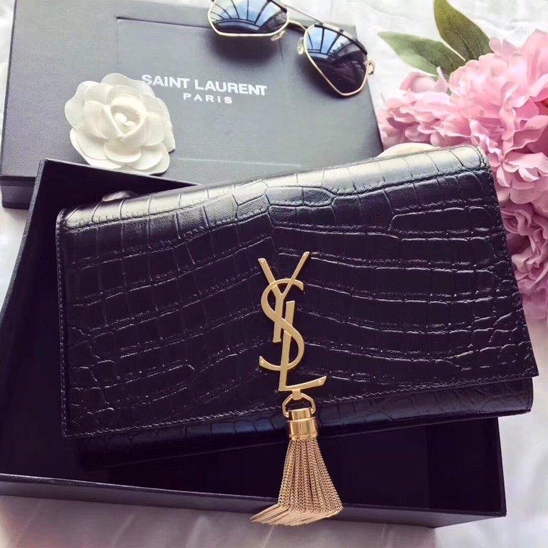 CARTERA KATE CON CADENA Y BORLA YSL