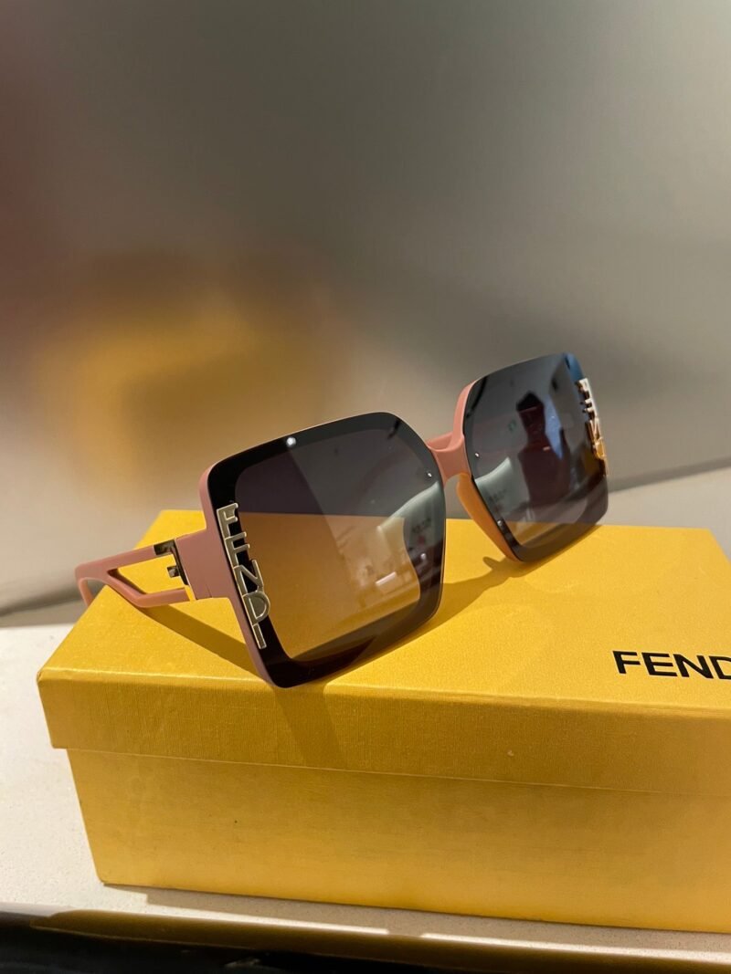 Gafas de sol cuadradas FENDI - Imagen 2