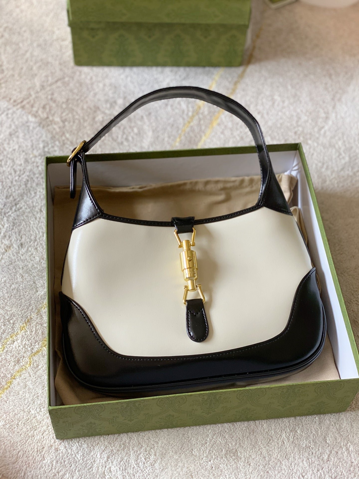 Bolso de hombro pequeño Jackie 1961 GUCCI