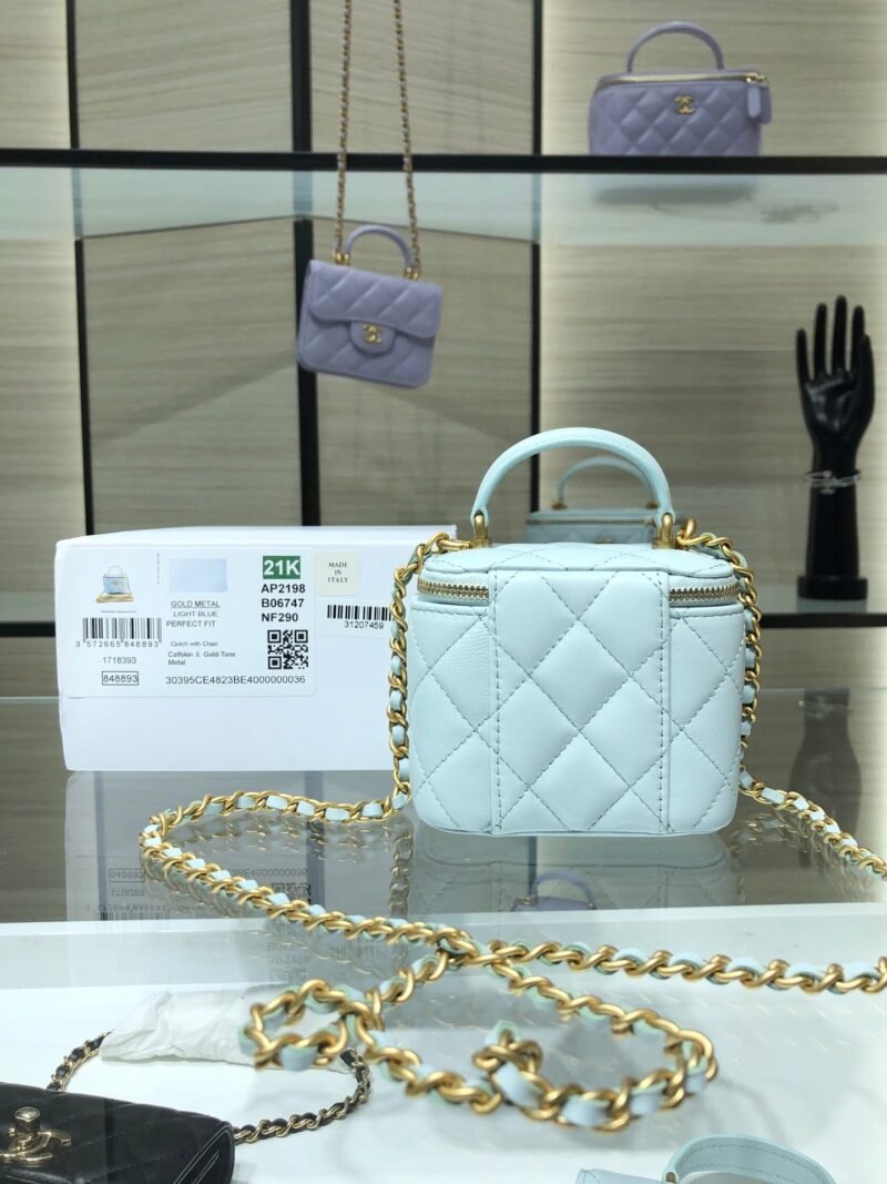 VANITY CASE PEQUEÑO CON CADENA CHANEL - Imagen 4