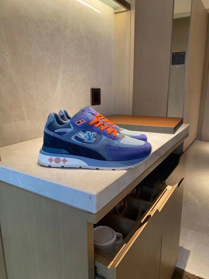 Zapatilla deportiva Run Away Louis Vuitton