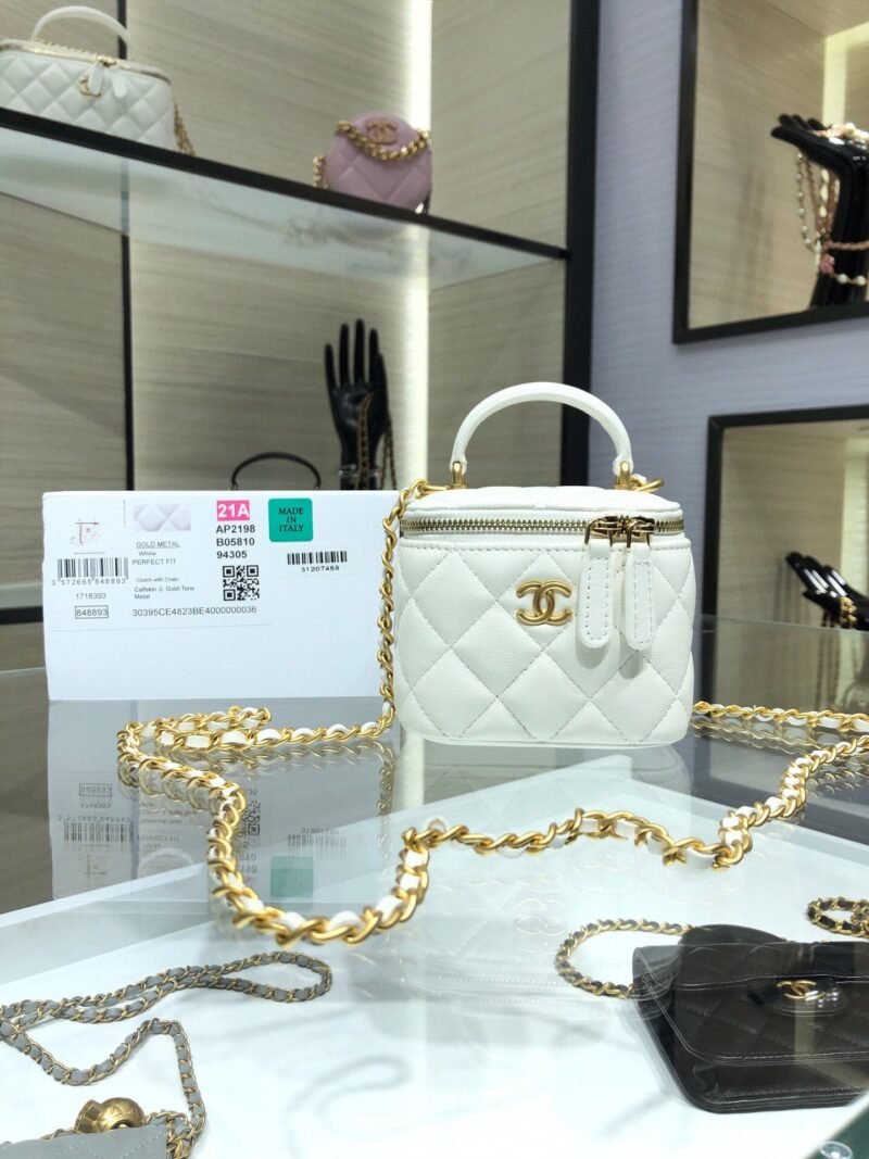 VANITY CASE PEQUEÑO CON CADENA CHANEL