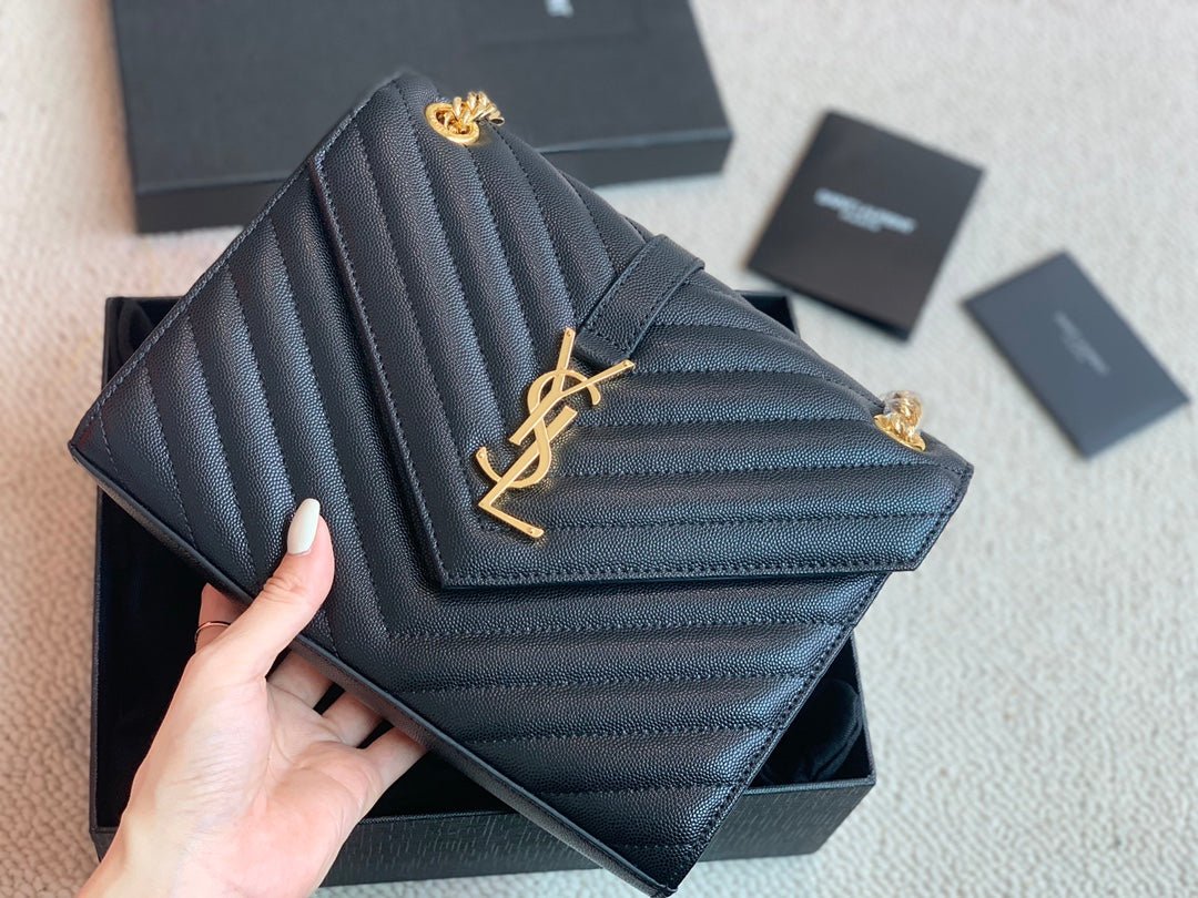 Bolso Medium Envelope YSL