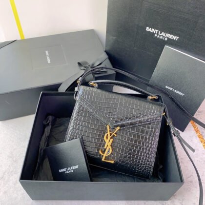 Bolso de hombro Cassandra pequeño YSL