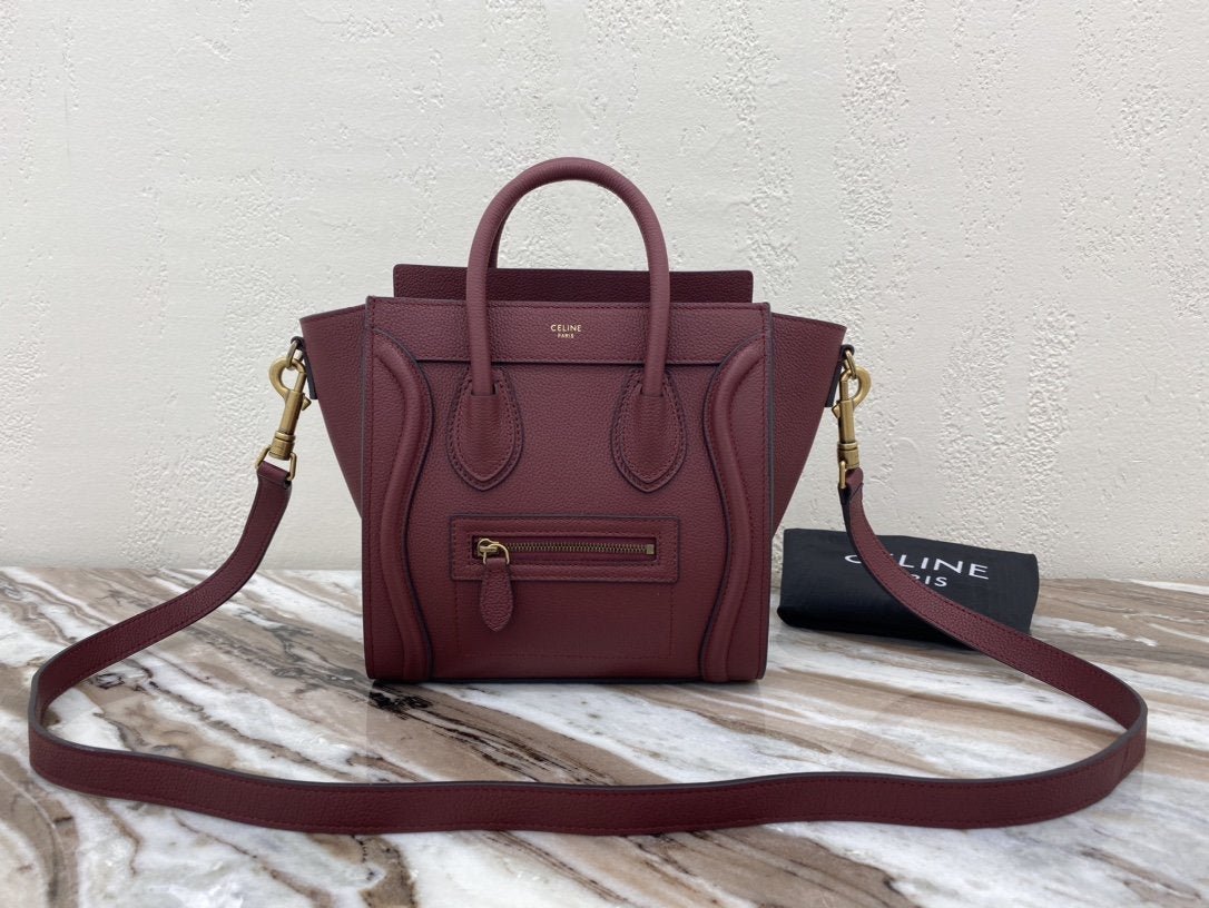 BOLSO LUGGAGE NANO DE PIEL CELINE