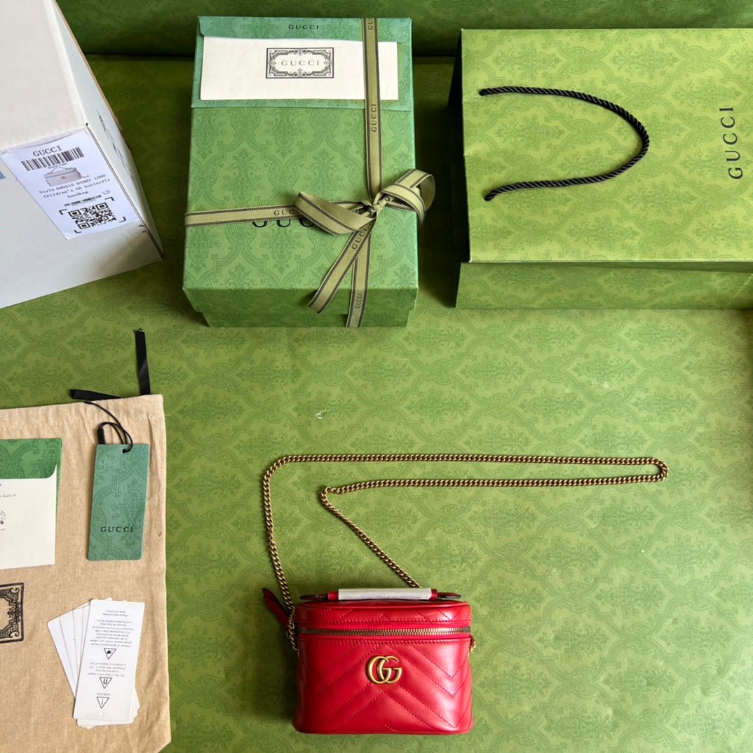 Minibolso de mano GG Marmont Gucci