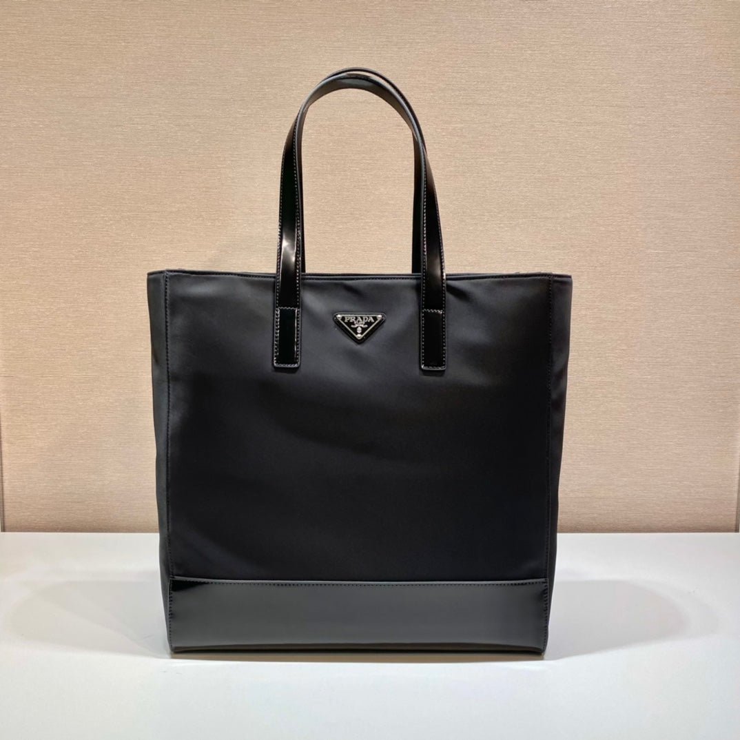 Bolso tote de piel y Re-Nylon PRADA