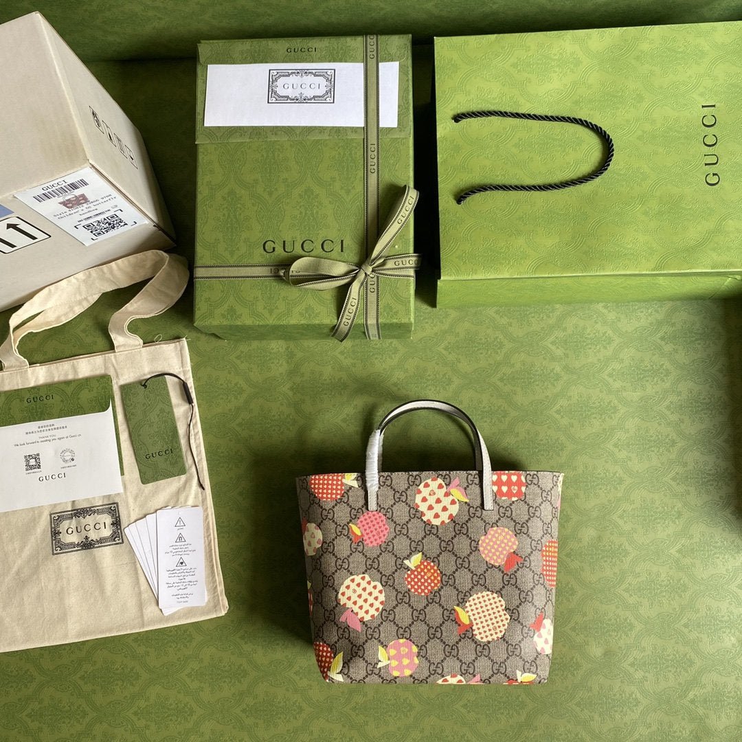 Bolso tote con estampado de manzana GUCCI