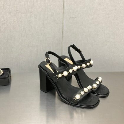 Sandalias de tacón alto chanel